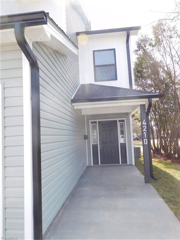 Property Photo:  4210 Country Club Road  NC 27104 