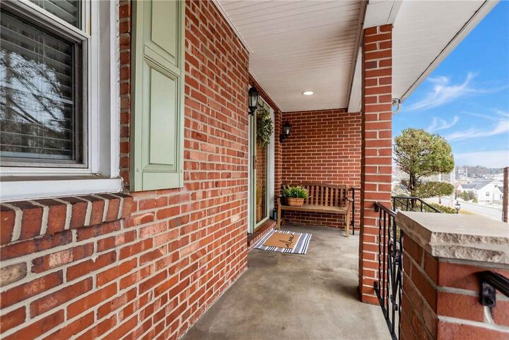 Property Photo:  4757 Gardenville Rd  PA 15236 