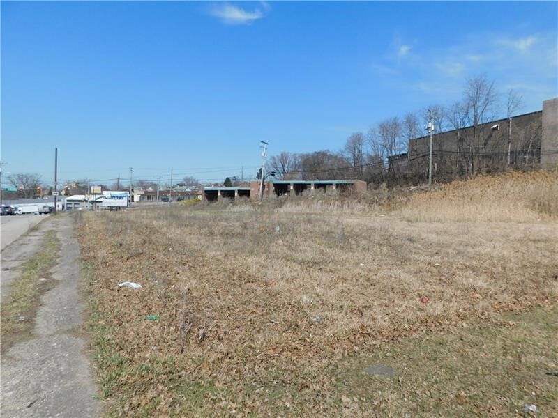 Property Photo:  32 Coolspring Street  PA 15401 