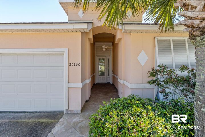 Property Photo:  25190 Windward Place  AL 36561 