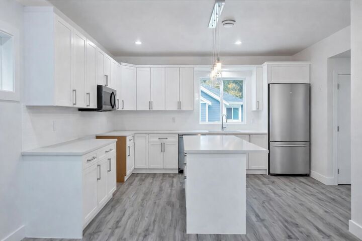 Property Photo: 750 Hot Springs Road 34 BC V0M 1K0