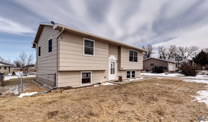 Property Photo:  4510 Patriot Ln  SD 57701 