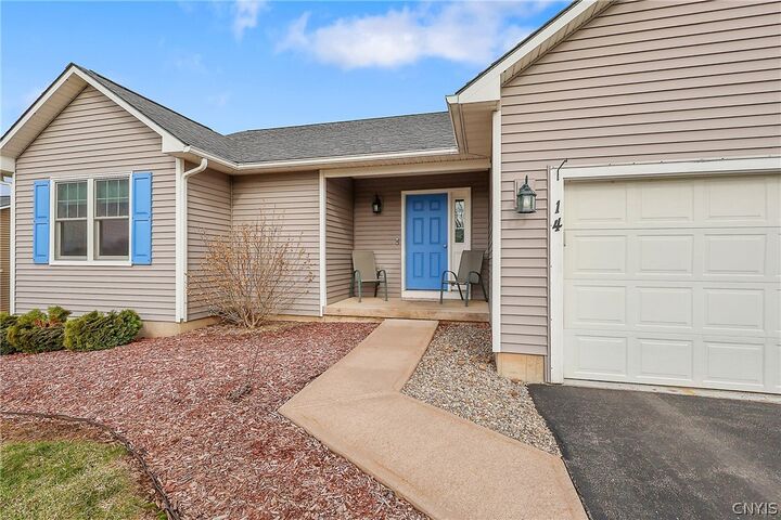 Property Photo:  14 Laurens Way  NY 13027 