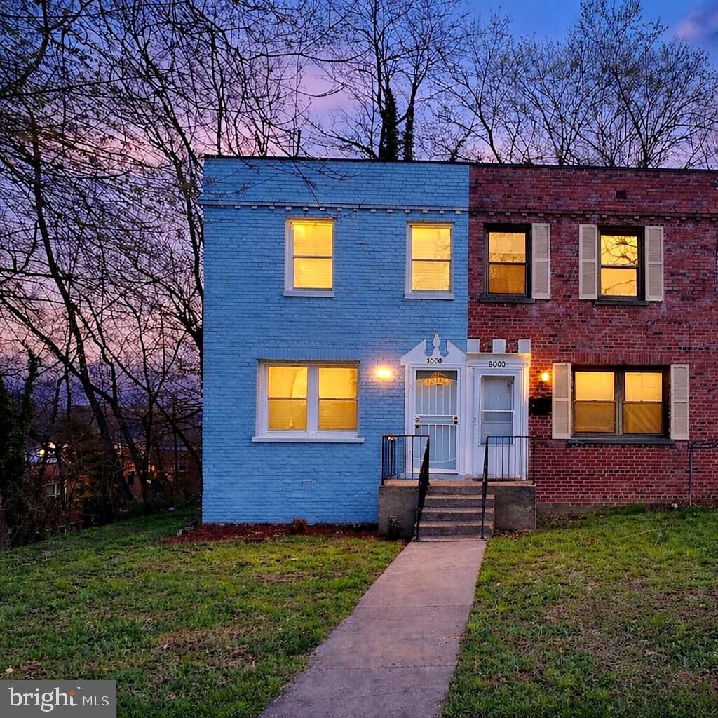 Property Photo:  5000 Just Street NE  DC 20019 