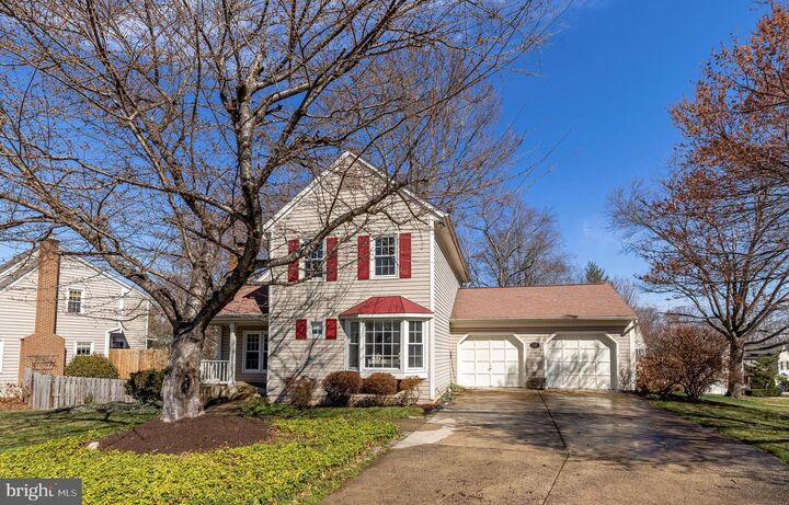 Property Photo:  7448 Ridge Road  VA 22153 