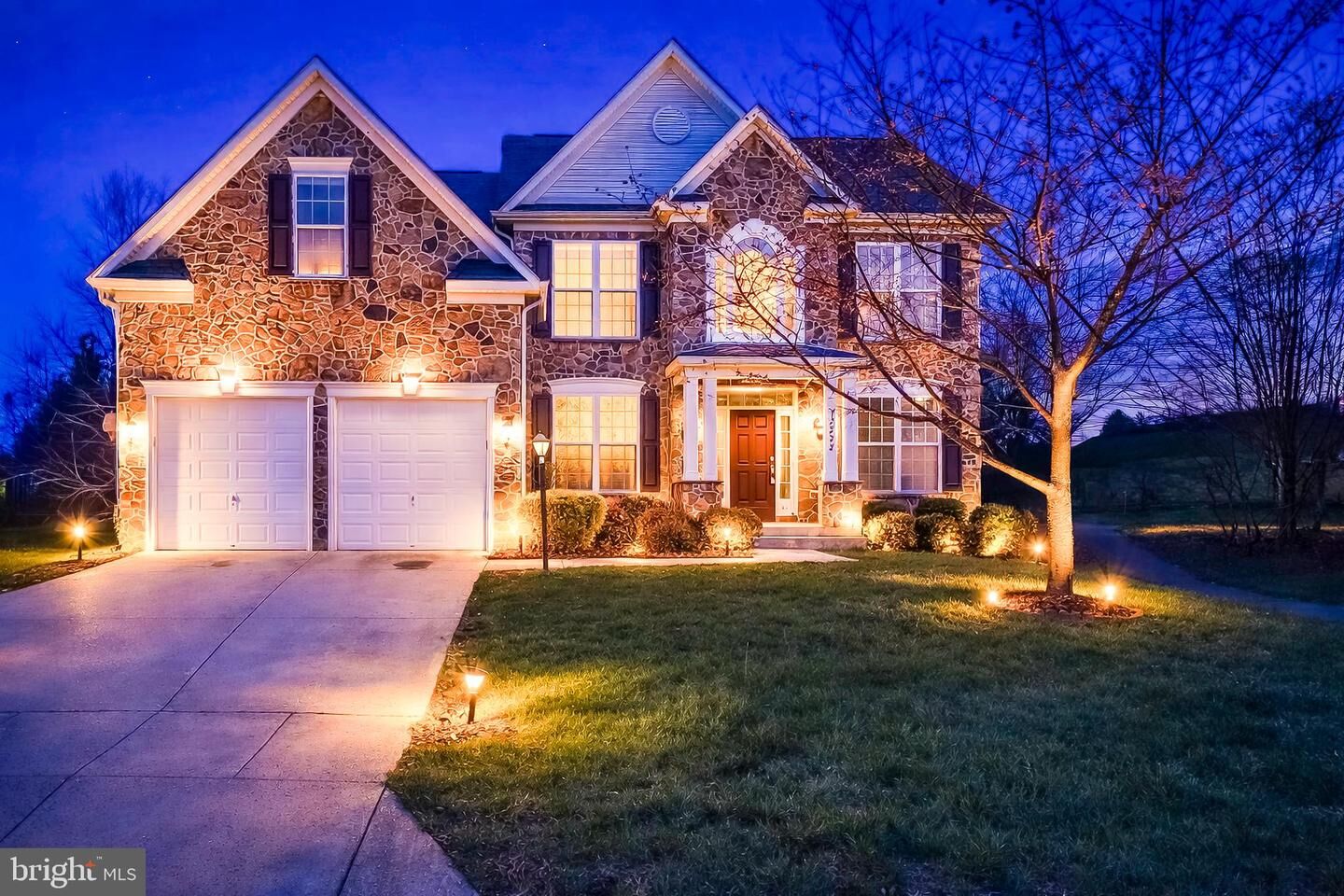 Property Photo: 13322 Landsdales Hope Way MD 20720