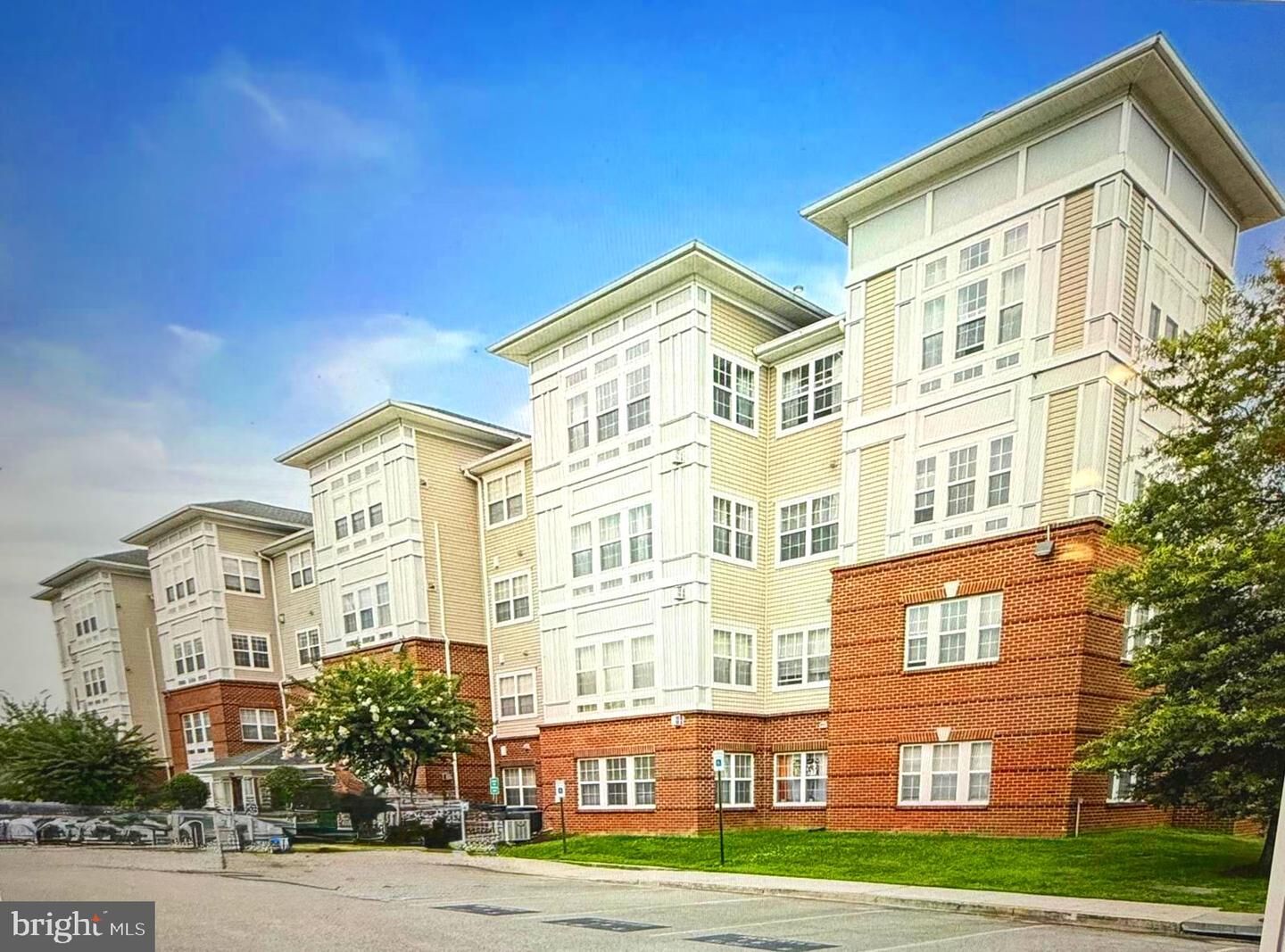 Property Photo: 12916 Fox Bow Drive 304 MD 20774