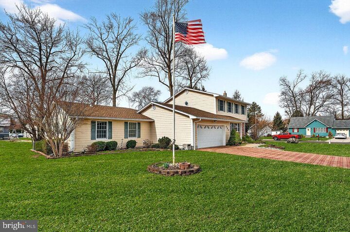 Property Photo:  1 John Court  NJ 08620 