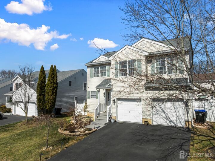 Property Photo:  18 Bearsley Drive  NJ 08816 