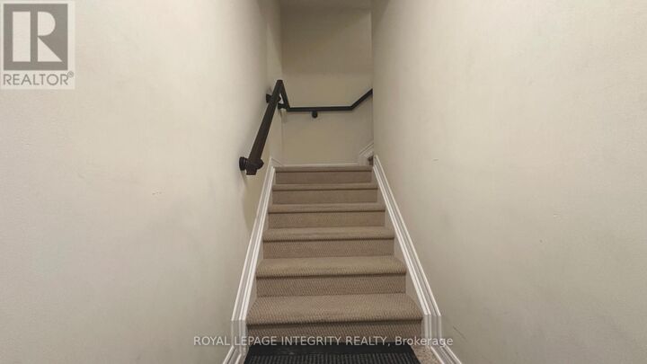 Property Photo:  522 Clearbrook Drive  ON K2J 5X5 