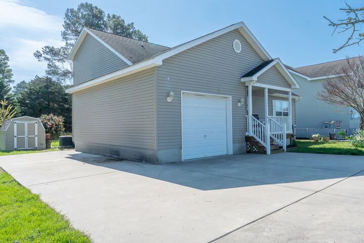 Property Photo: 2247 Pike Dr VA 23456