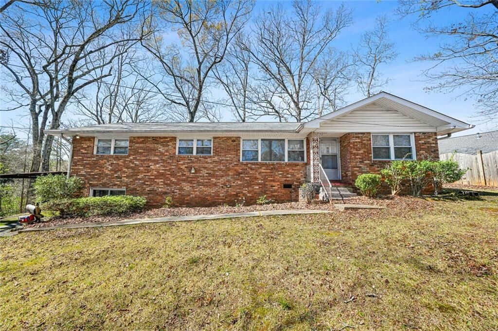 Property Photo:  5291 Campbellton Road  GA 30331 