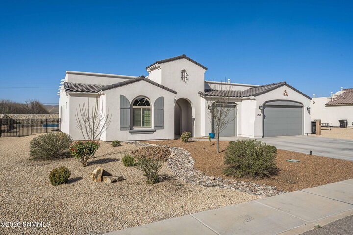 Property Photo:  7521 Cubalaya Place  NM 88007 