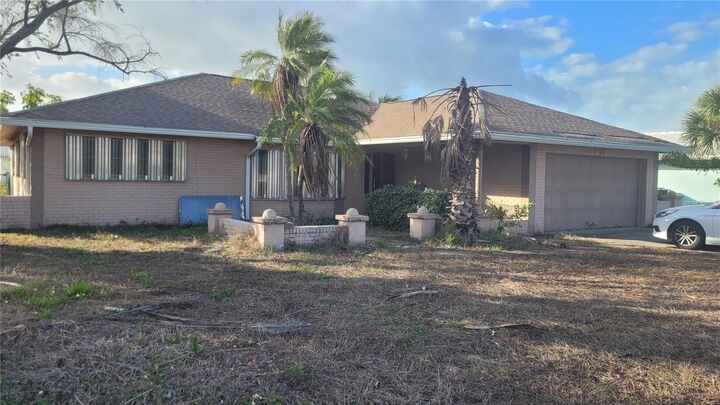 Property Photo:  660 64th Avenue  FL 33706 