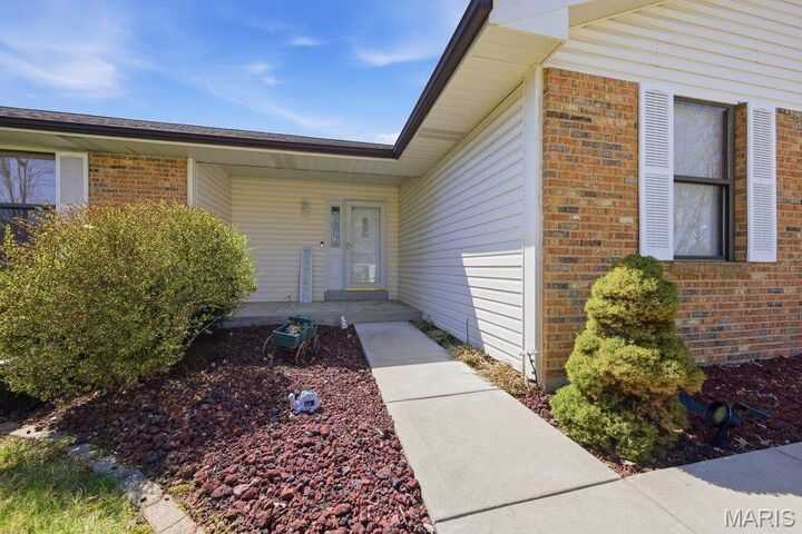 Property Photo: 3801 Hermitage Lane MO 63376