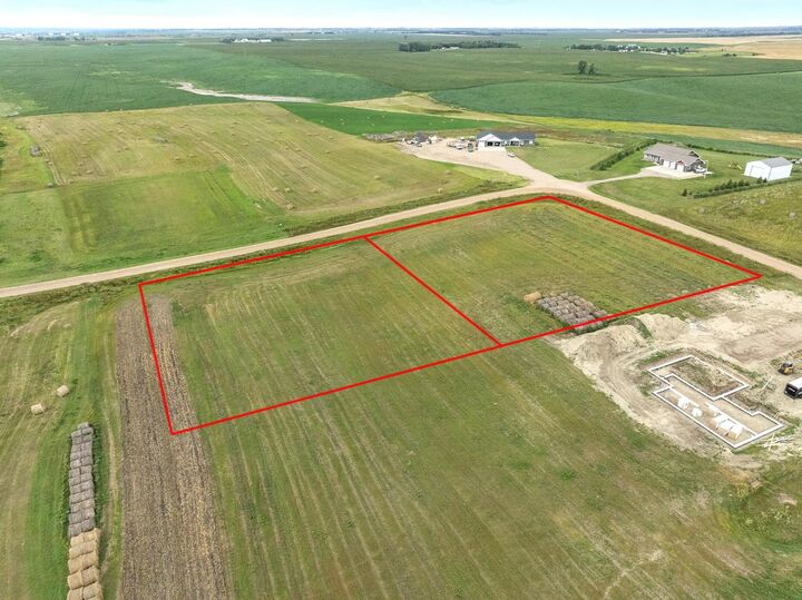 Property Photo:  700 NE 83rd St.  ND 58703 