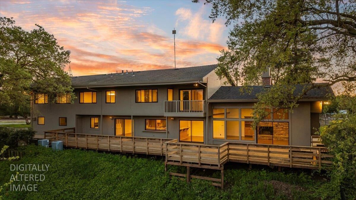 Property Photo: 625 N Hopper Road CA 95357