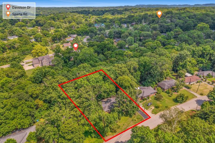 Property Photo:  1008 Downey Dr  TN 37205 