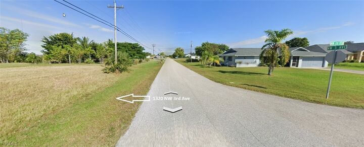 Property Photo:  1320 NW 3rd Avenue  FL 33993 