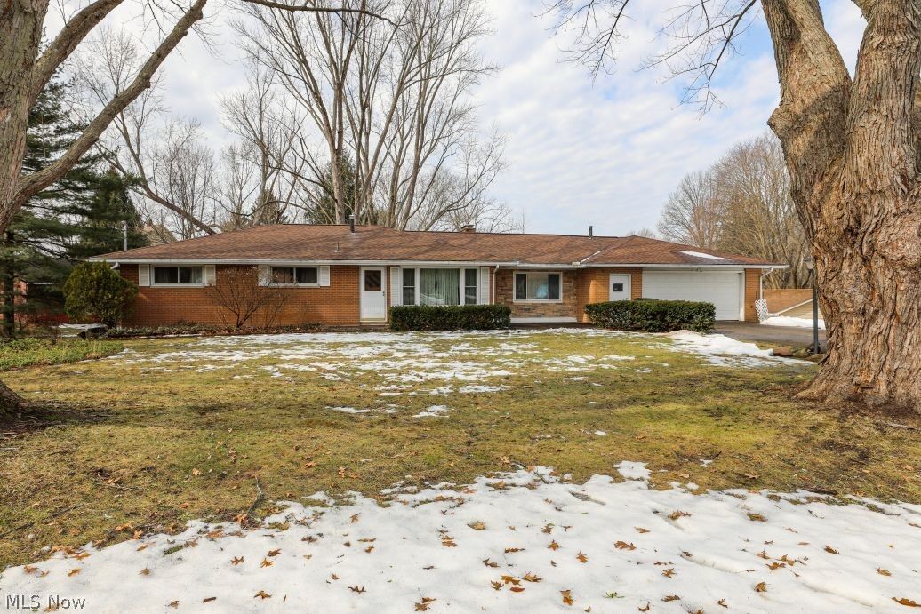 Property Photo:  6361 Marchinn Drive  OH 44266 
