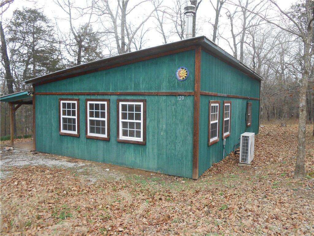 Property Photo: 120 Walnut Ridge AR 72616