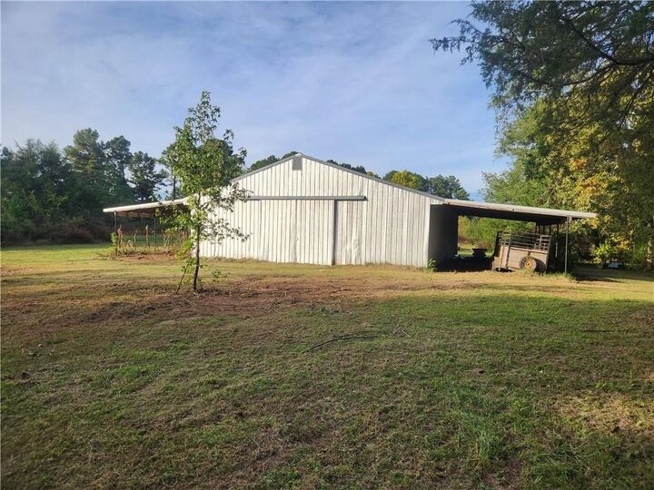 Property Photo: 5930 Liberty Road AR 72949