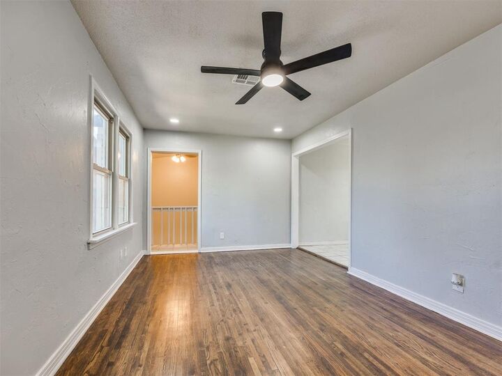 Property Photo:  5802 NW 24th Street  OK 73127 