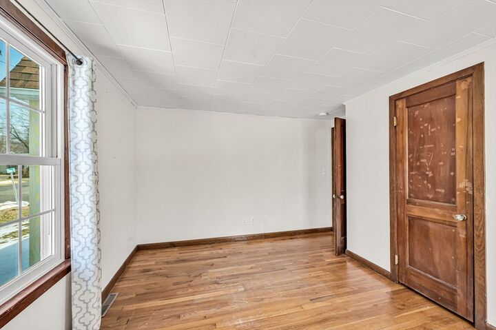 Property Photo: 48 Fairview St A/K/A 15 Shaw St MA 01028