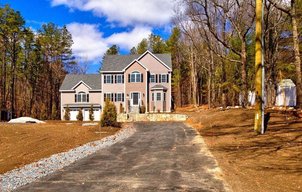 Property Photo:  344B Hampshire Rd  MA 01844 