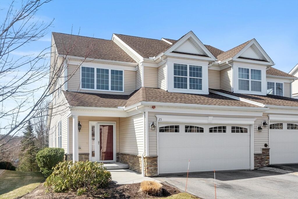 Property Photo:  25 Avebury Lane 22  MA 01752 