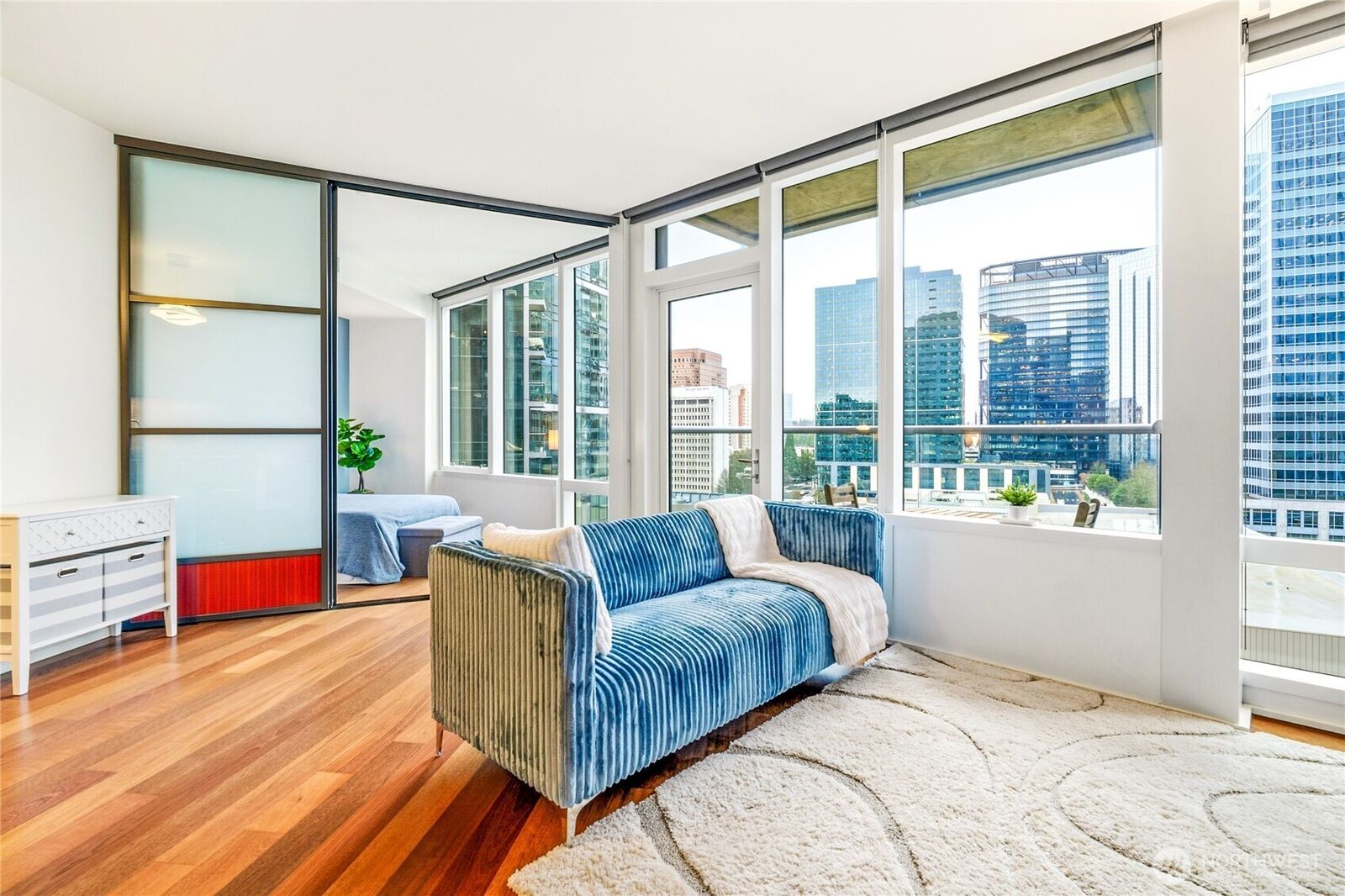 Property Photo: 10700 NE 4th Street 1308 WA 98004