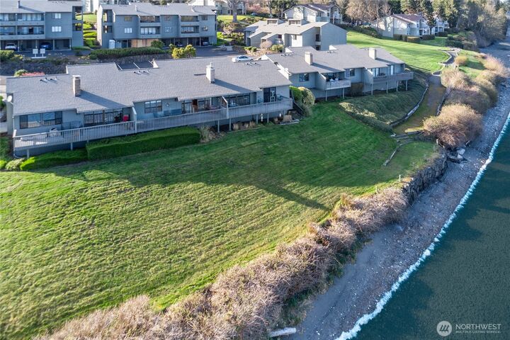 Property Photo: 80 Cascade Place 29 WA 98365