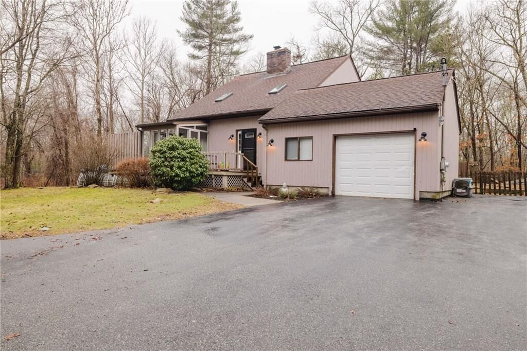 Property Photo:  235 Lippitt Avenue  RI 02921 