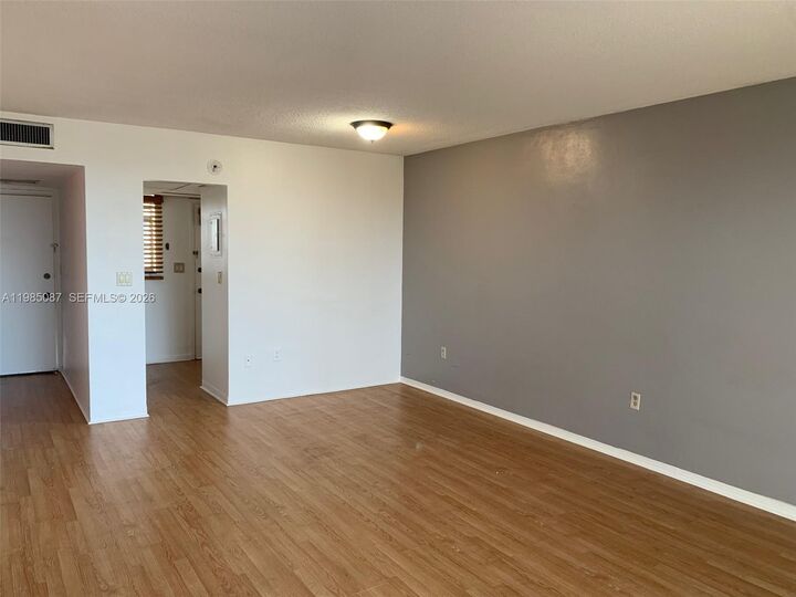 Property Photo: 2859 Leonard Dr G510 FL 33160