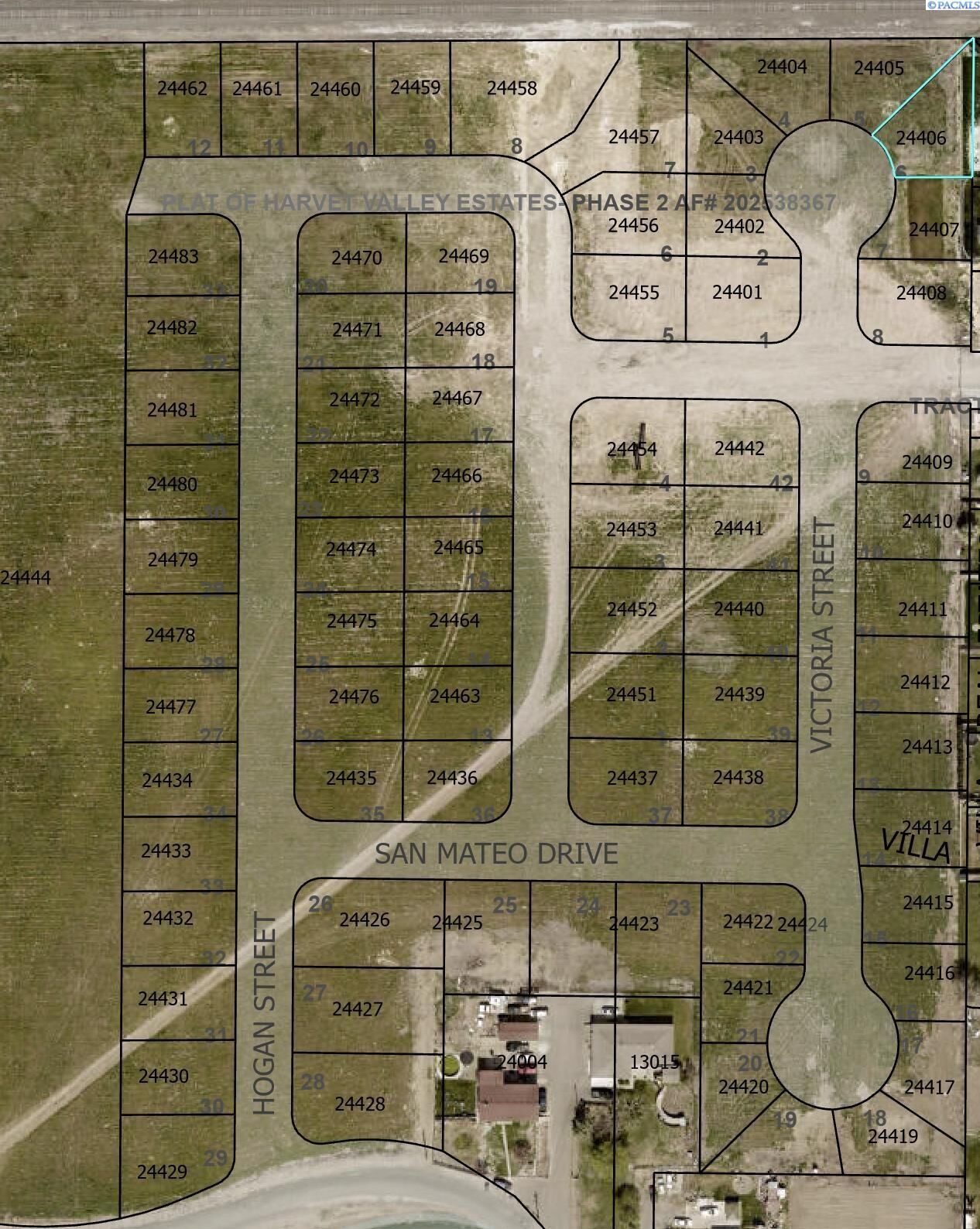 Property Photo: 204 Victoria St WA 98944