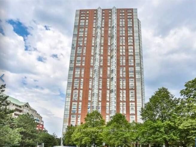 Photo de la propriété:  7 Concorde Place 1901  ON M3C 3N4 