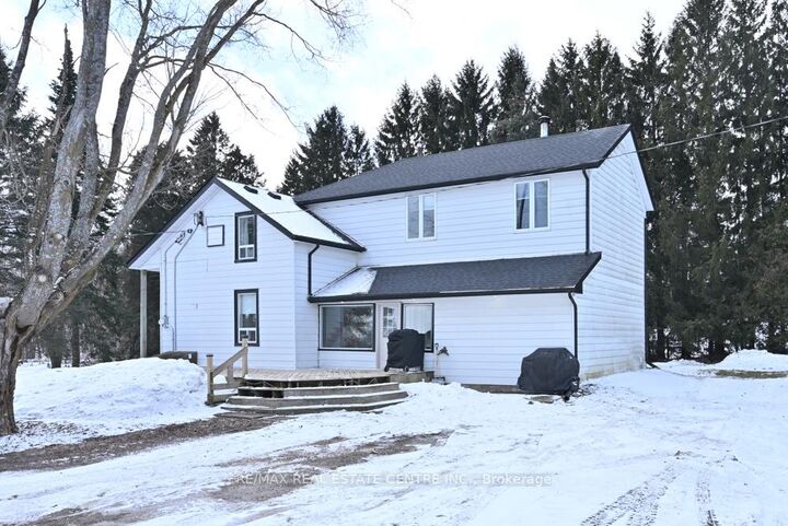 Property Photo: 347157 Mono Centre Road E ON L9W 5T6