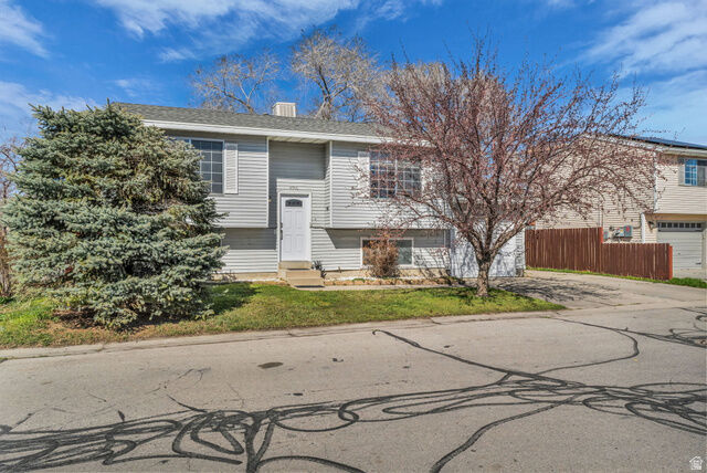 Property Photo:  4746 W Roundtable Rd S  UT 84120 