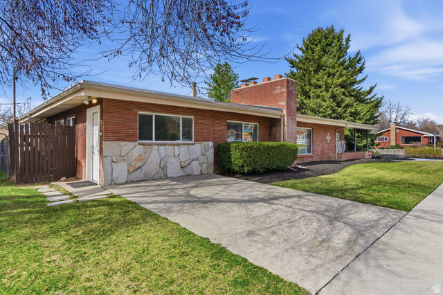 Property Photo:  1411 N Locust Ln  UT 84604 