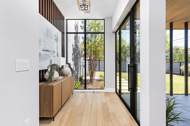 Property Photo:  700 Wayside Drive  TX 78703 