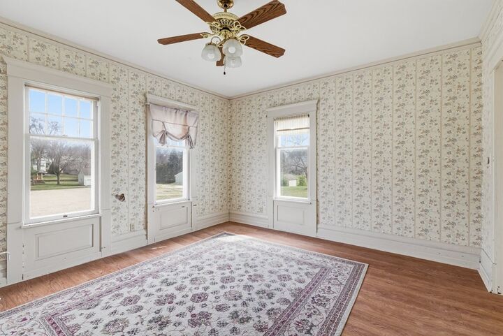 Property Photo: 115 College Ave OH 44805