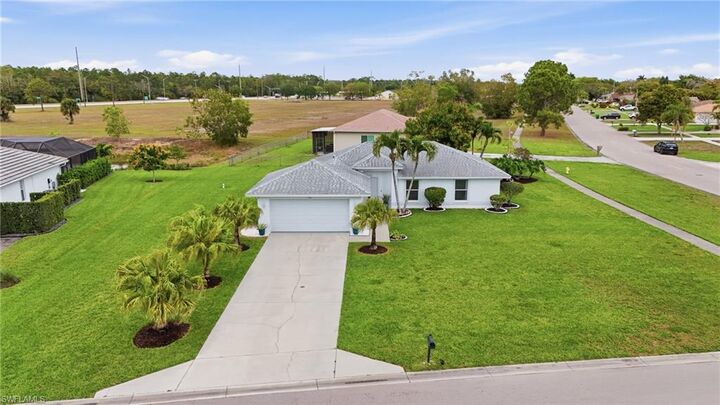 Property Photo: 750 Cherry Blossom Ct FL 34120