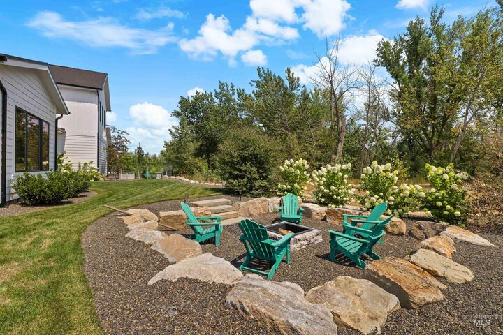 Property Photo:  1836 S Riparian Way  ID 83616 