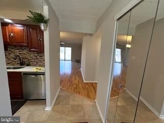 Property Photo:  1005 Valley Glen Road 237  PA 19027 