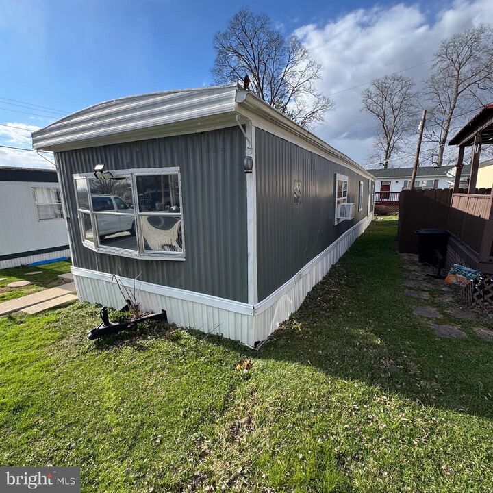 Property Photo:  4047 Columbia Avenue S  PA 17512 