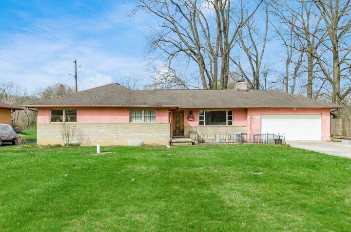 Property Photo:  4207 Sunbury Road  OH 43219 