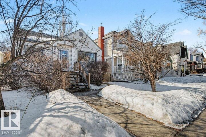 Property Photo:  9739 85 Avenue NW  AB T6E 2J3 