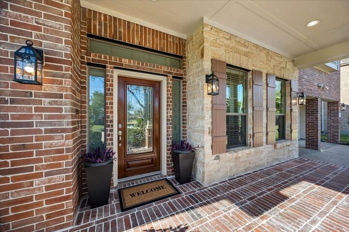 Property Photo:  2728 Ravens Creek Drive  TX 77584 