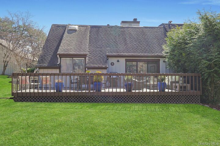 Property Photo: 72 Quail Close NY 10533