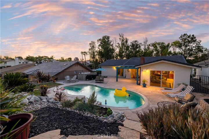 Property Photo: 23417 Continental CA 92587